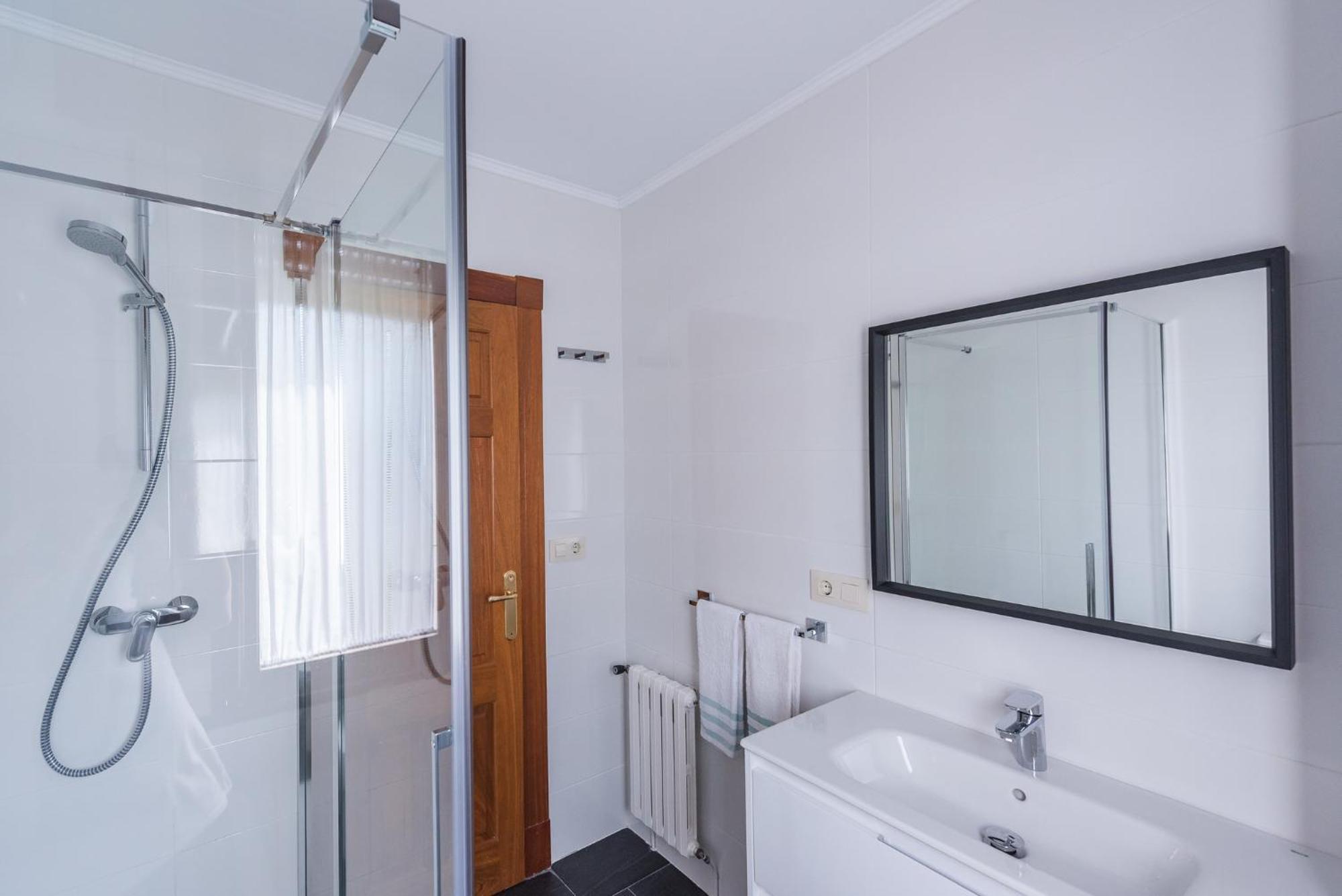 Luminoso Apartamento Reformado En Villa Termal Кунтис Экстерьер фото